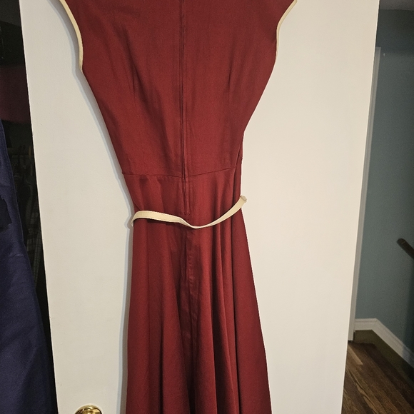 Pinup Couture Clothing "Heidi" Dress Size M - Picture 4 of 9